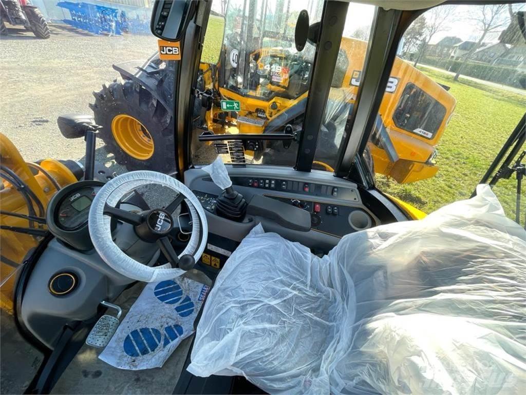 JCB 409 Фронтальные погрузчики