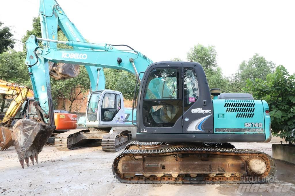 Kobelco SK 140 LC Гусеничные экскаваторы