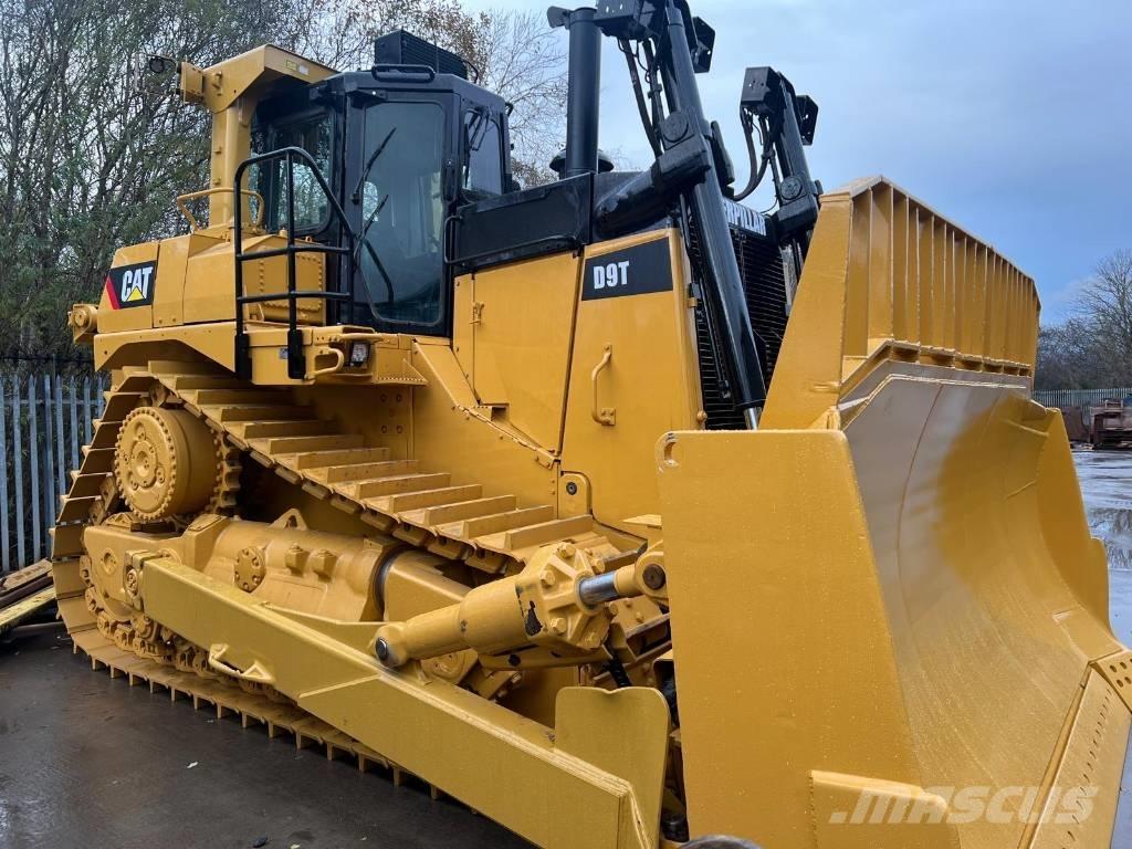 CAT D 9 T Гусеничные бульдозеры