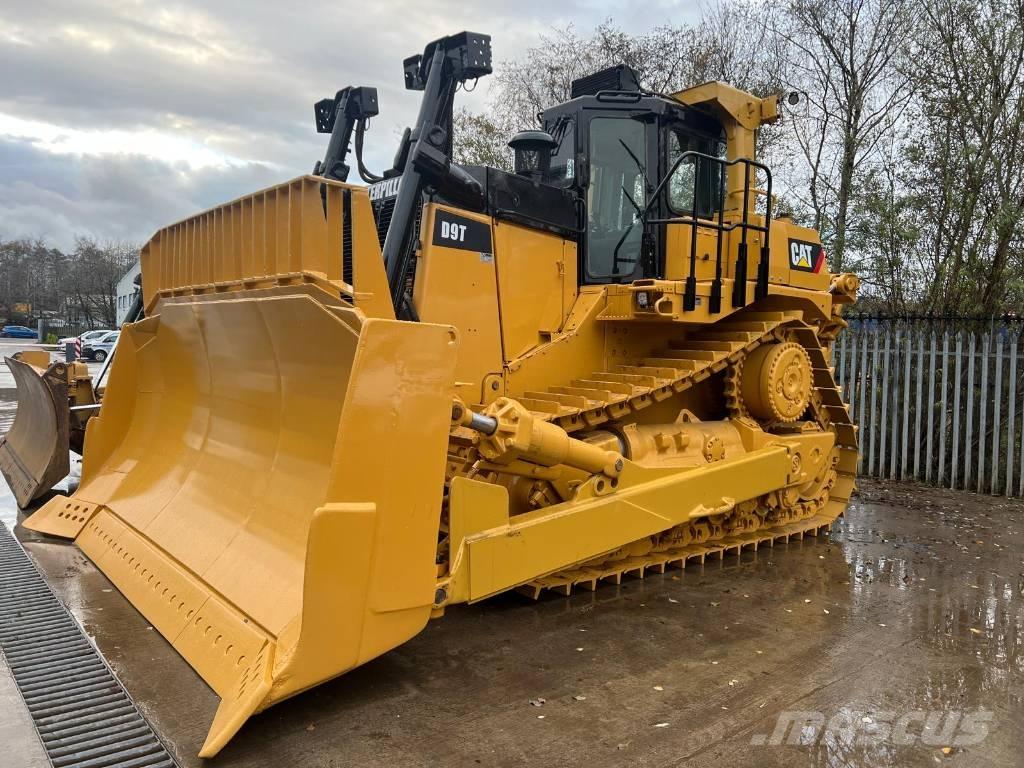 CAT D 9 T Гусеничные бульдозеры