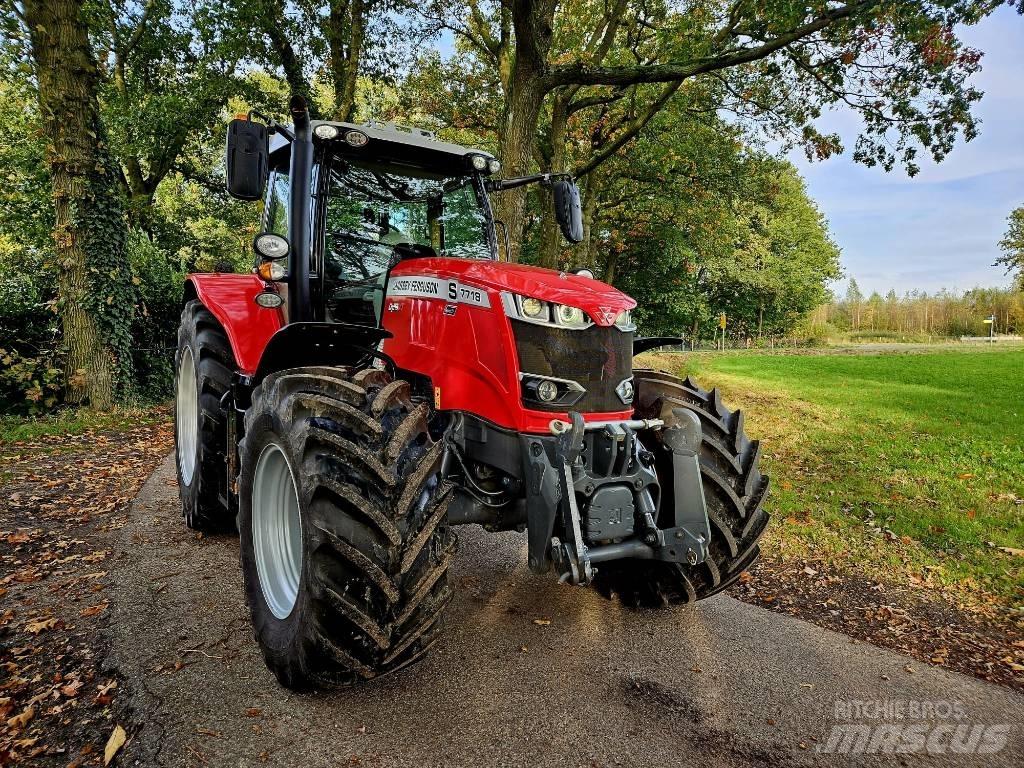 Massey Ferguson 7718 Трактора