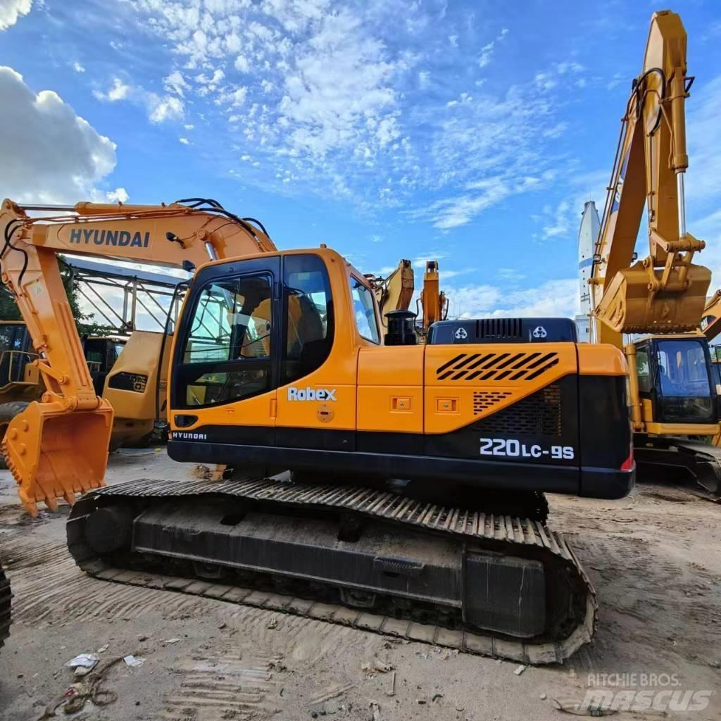 Hyundai 220-9s Гусеничные экскаваторы