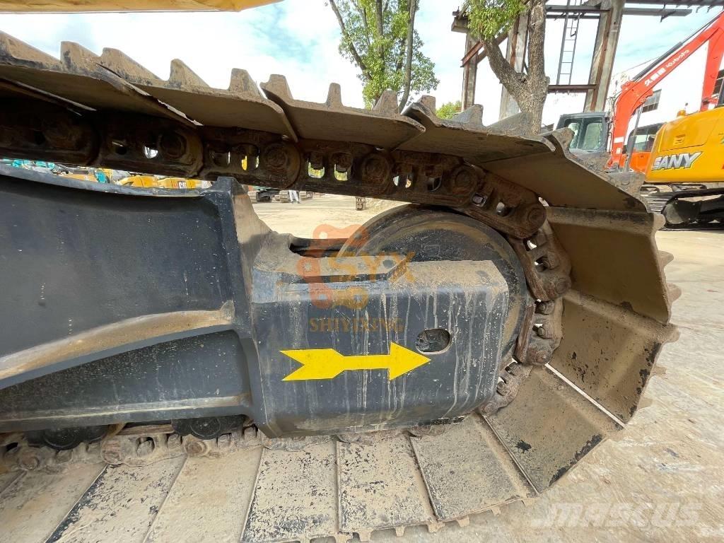 Komatsu PC 200-8 Гусеничные экскаваторы