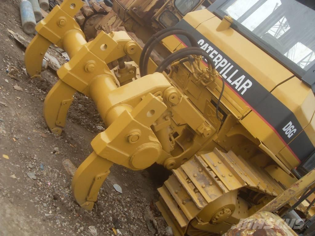 CAT D 6 G Гусеничные бульдозеры