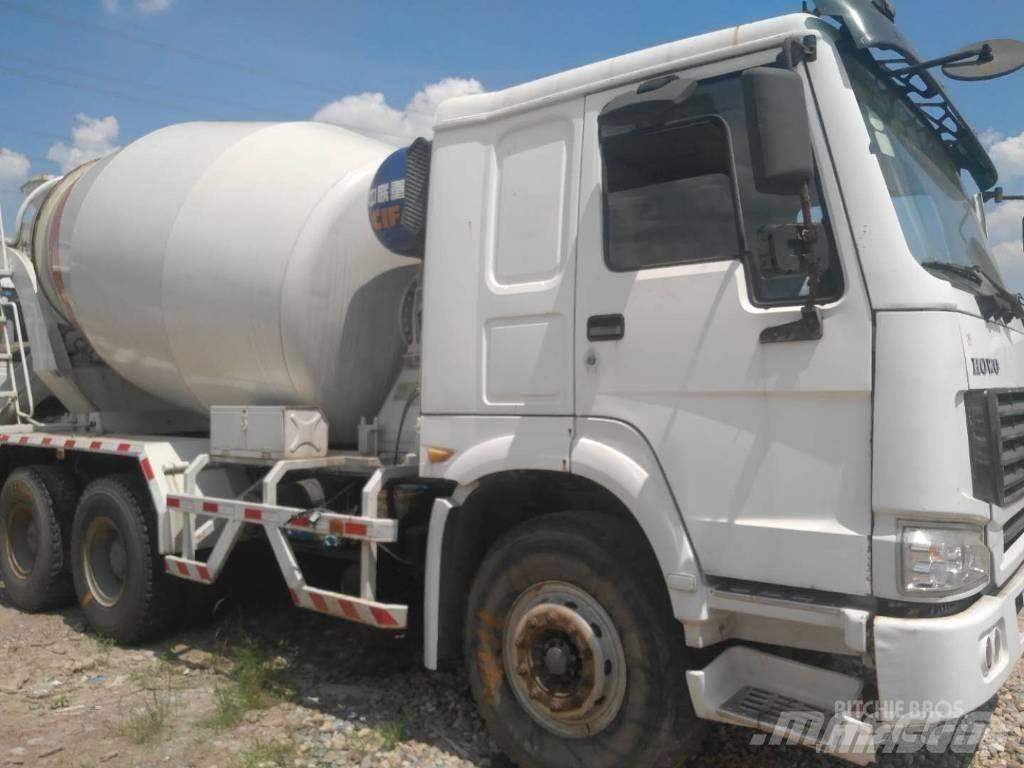 Howo 搅拌车 750 Бетоносмесители