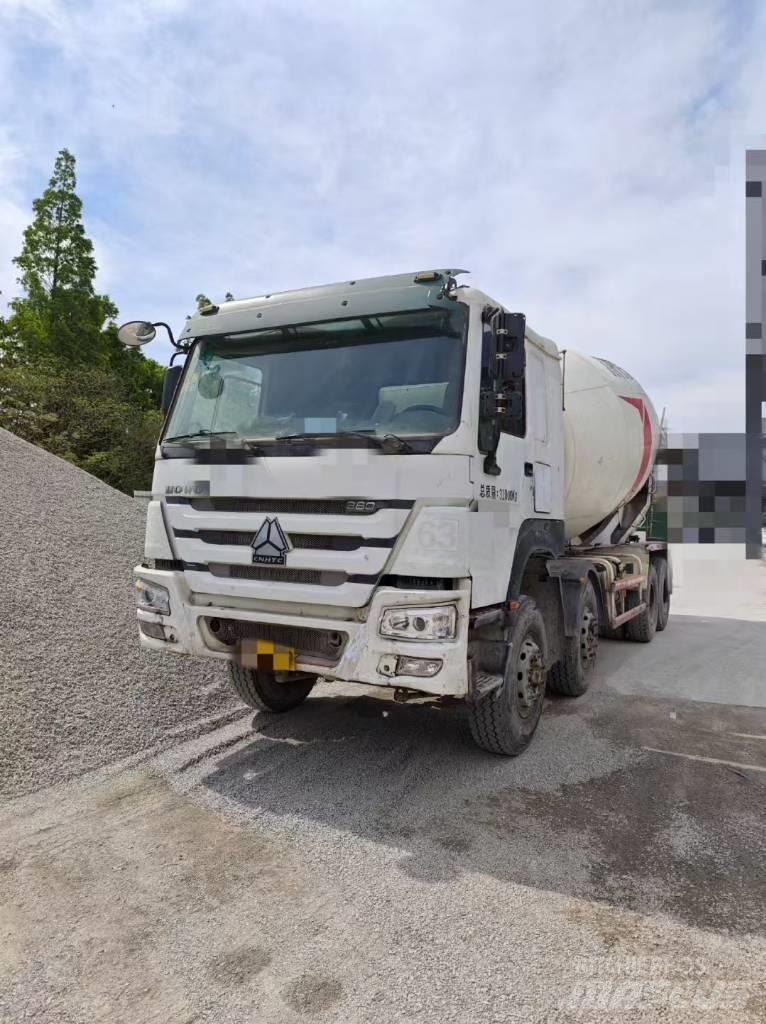Howo 搅拌车 750 Бетоносмесители