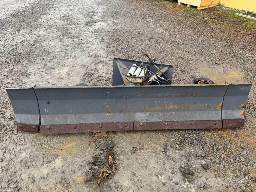 Sami Frontblad Снежные отвалы и плуги