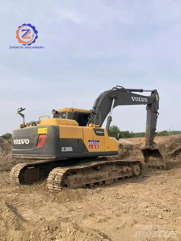 Volvo EC 200 Гусеничные экскаваторы