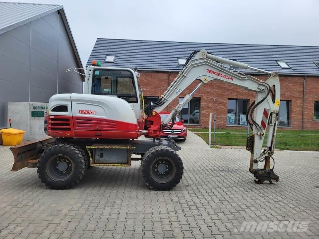Takeuchi TB295W Малые экскаваторы 7т-12т