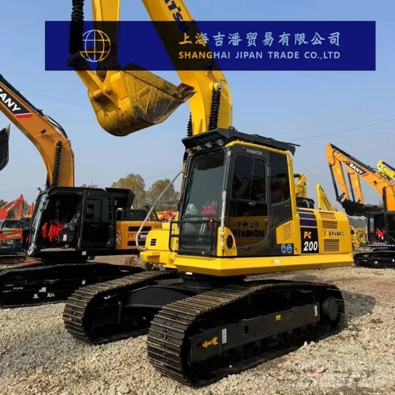 Komatsu PC 200 Гусеничные экскаваторы