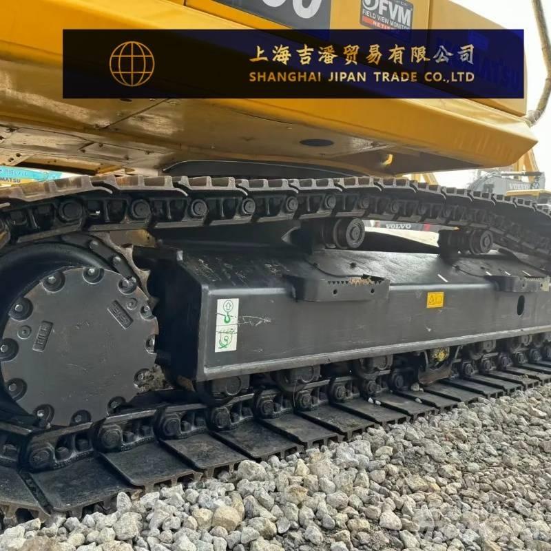 Komatsu PC 200 Гусеничные экскаваторы