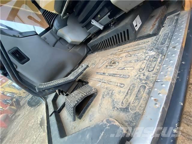 Sany SY235 Гусеничные экскаваторы