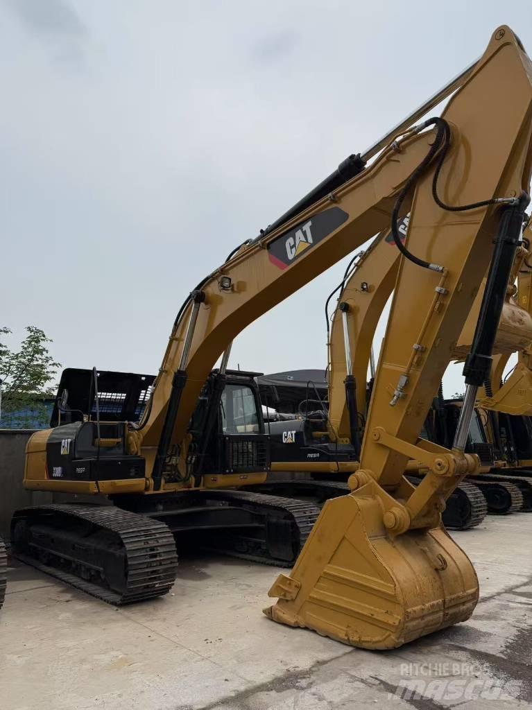 CAT 330 D L Гусеничные экскаваторы