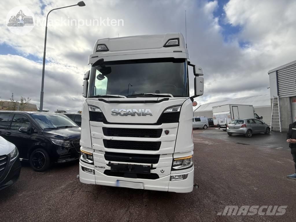 Scania R 520 Седельные тягачи