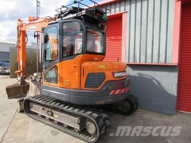 Doosan DX 85 R-3 Малые экскаваторы 7т-12т