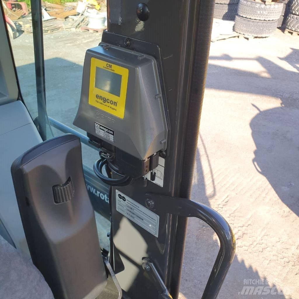 Hitachi ZX300LC-7 Гусеничные экскаваторы