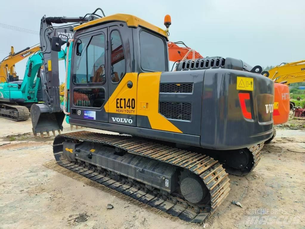 Volvo EC 140 Гусеничные экскаваторы