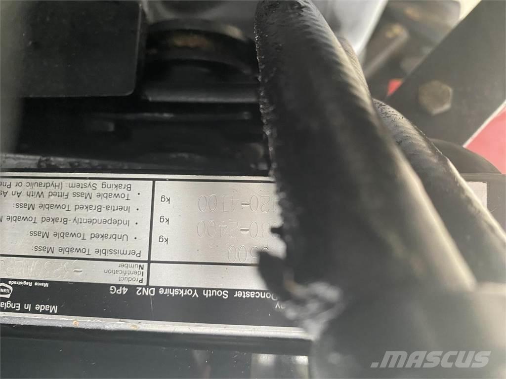 Case IH 3230 Трактора