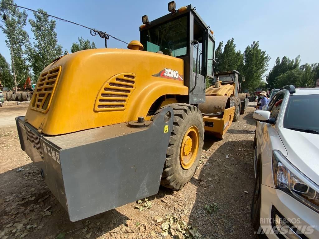 XCMG XSM220 Грунтовые катки