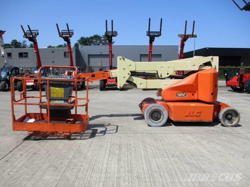 JLG E 400 AJPN (146) Компактные самоходные стреловые подъемники