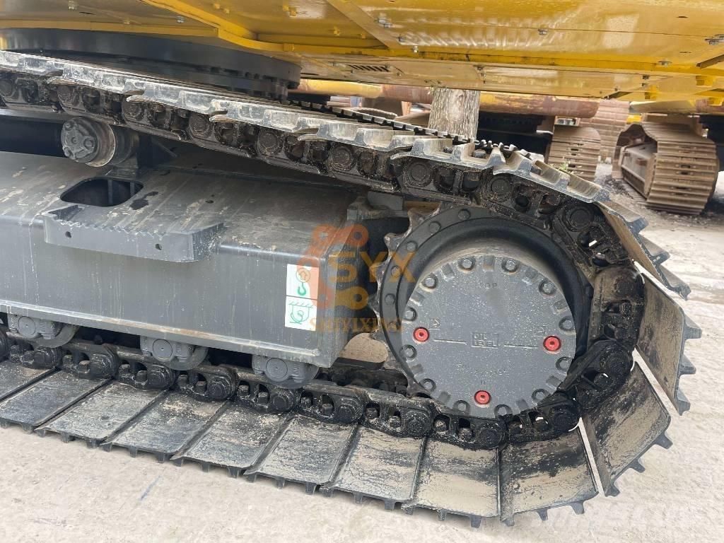Komatsu PC 200 Гусеничные экскаваторы