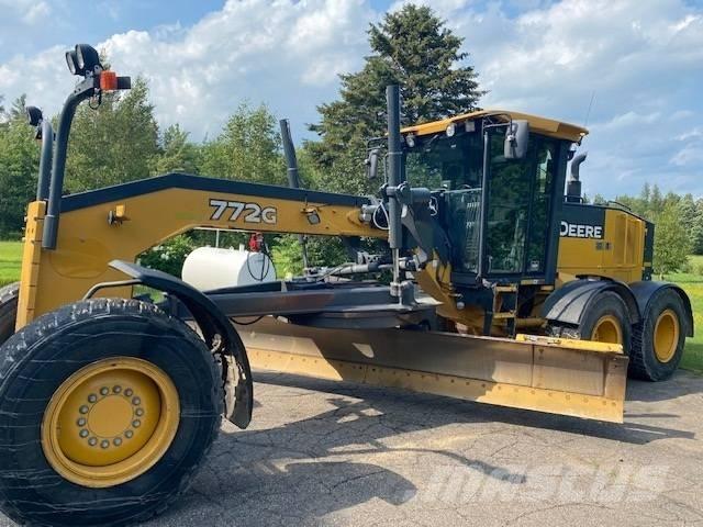John Deere 772 G Грейдеры