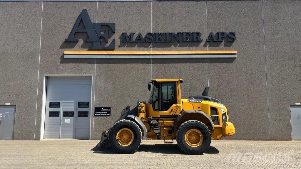 Volvo L 70H Фронтальные погрузчики