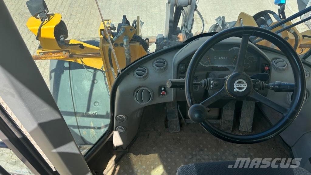 Volvo L 70H Фронтальные погрузчики