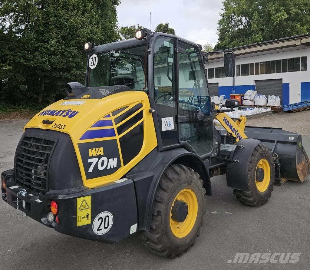 Komatsu WA 70 M-8 Фронтальные погрузчики