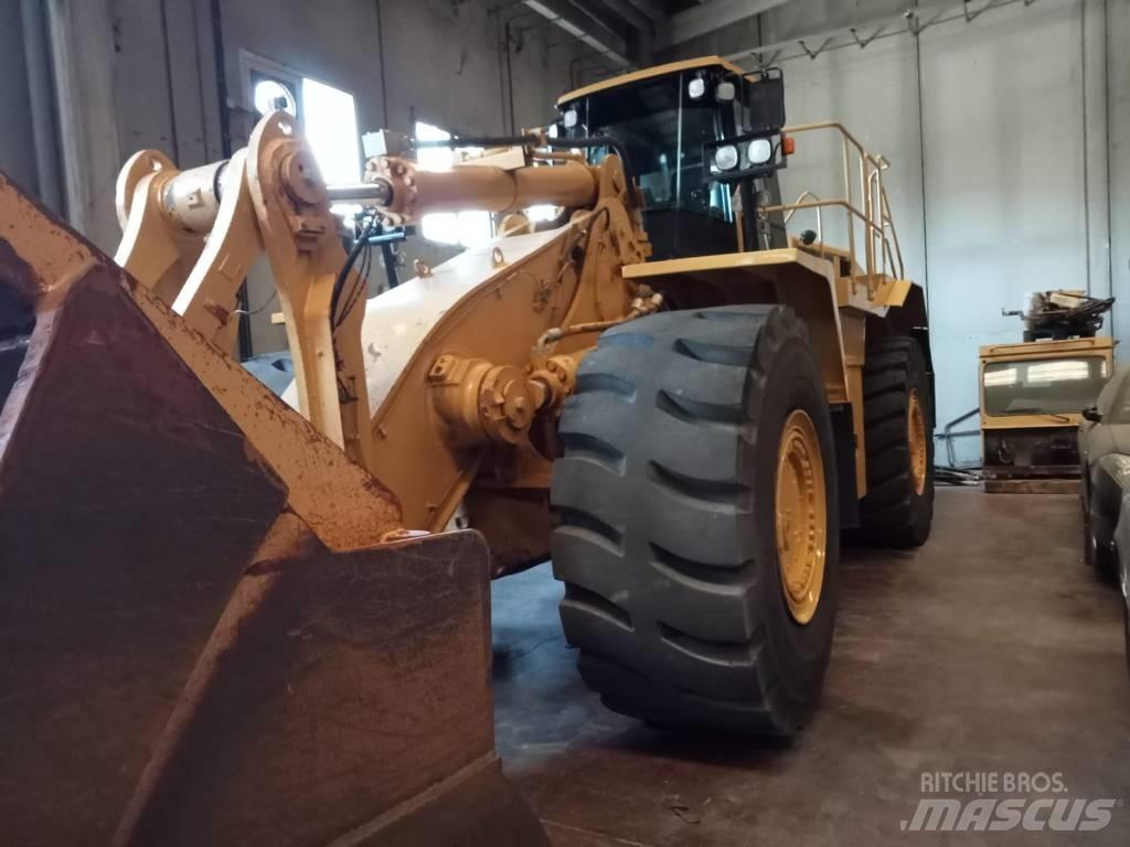 CAT 988H Малые погрузчики