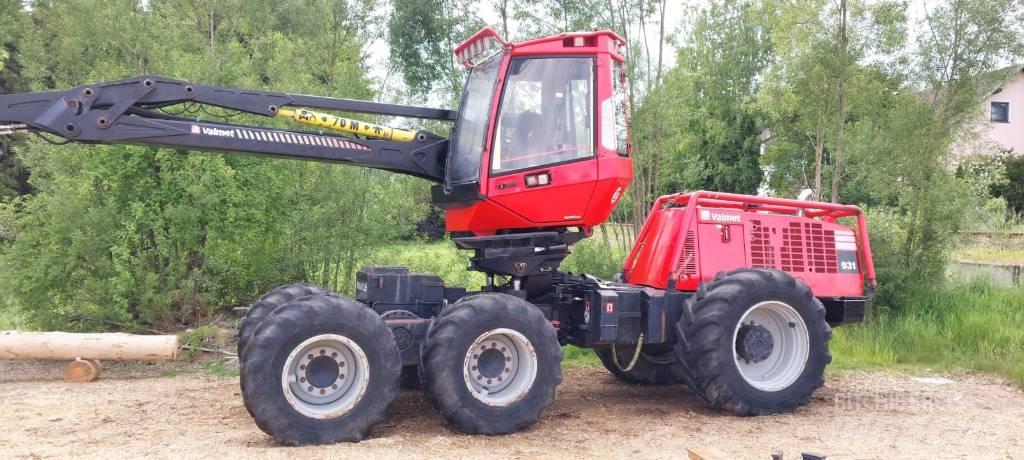 Komatsu 931 Харвестеры