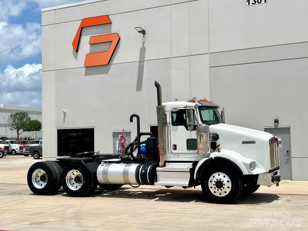 Kenworth T 800 Седельные тягачи