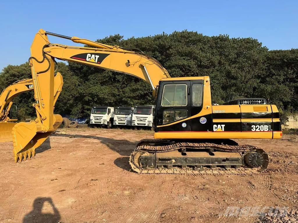 CAT 320B Гусеничные экскаваторы