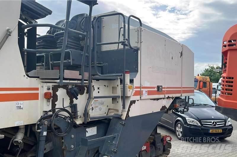 Wirtgen W210 Специальные грузовики