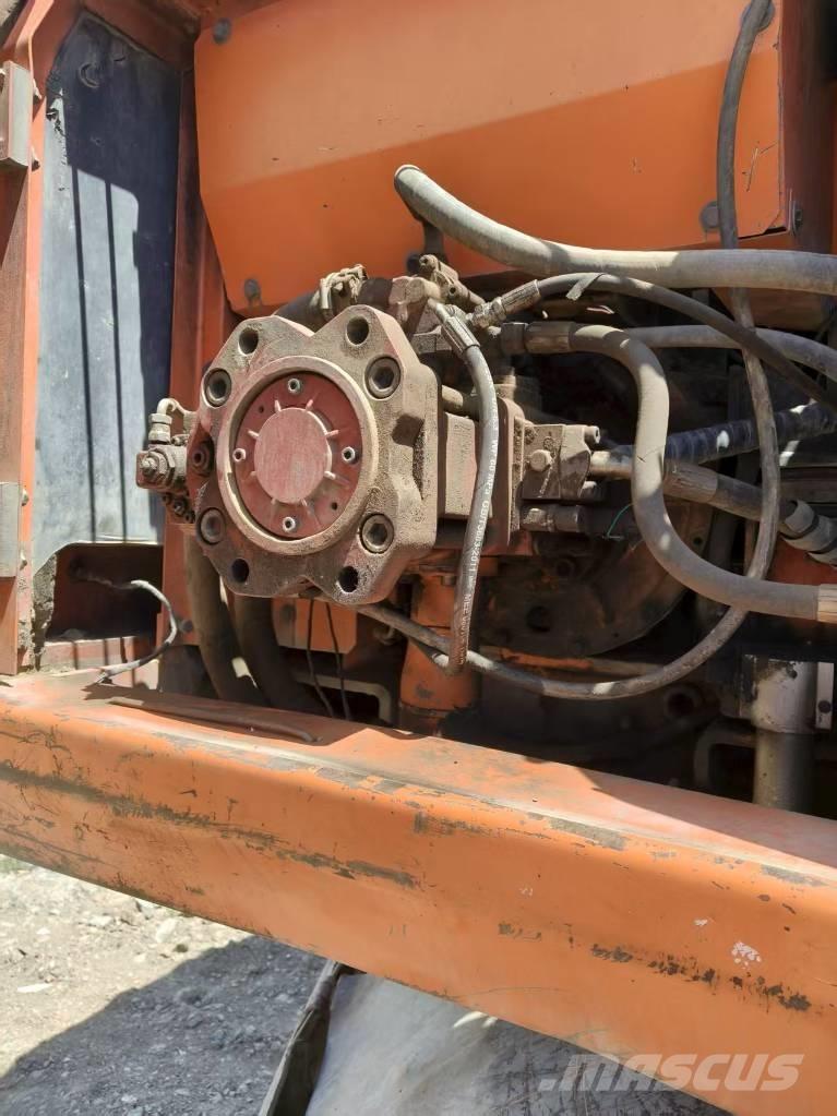 Doosan DH210W-7 Колёсные экскаваторы