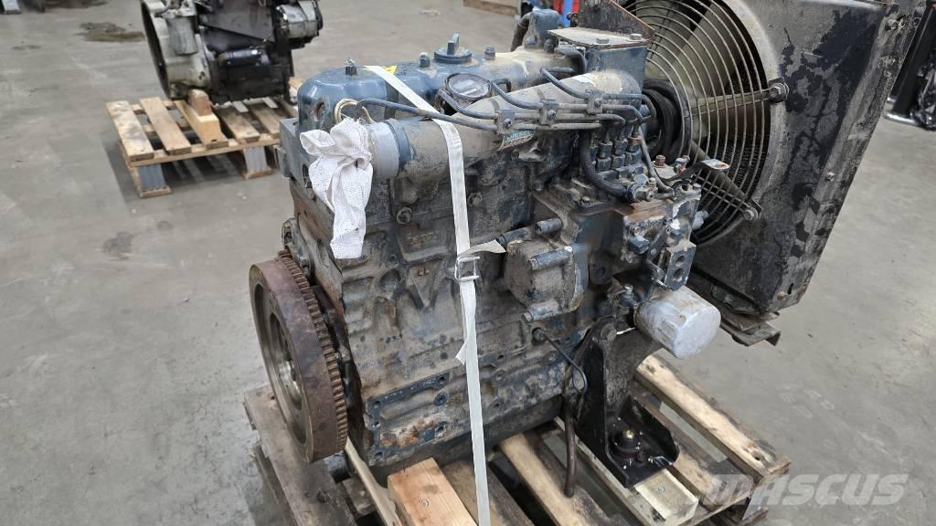 Kubota V 2203 E Двигатели