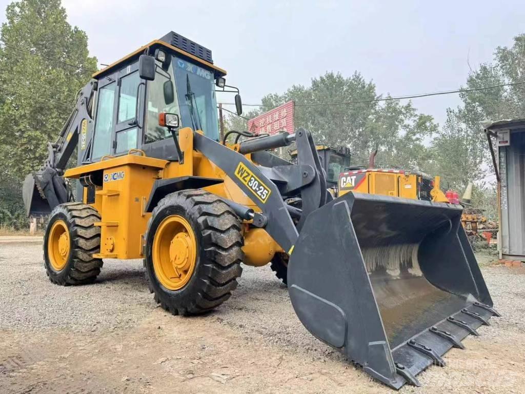 XCMG WZ 30-25 Экскаваторы-погрузчики