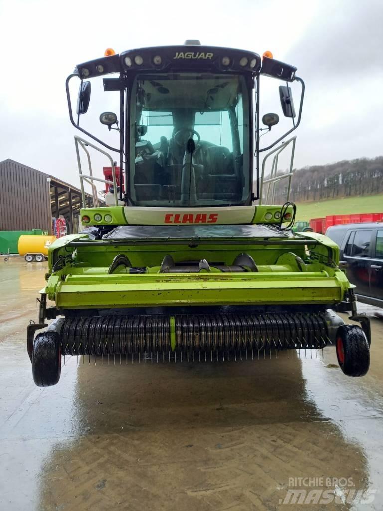 CLAAS Jaguar 970 Самоходные кормоуборочные комбайны