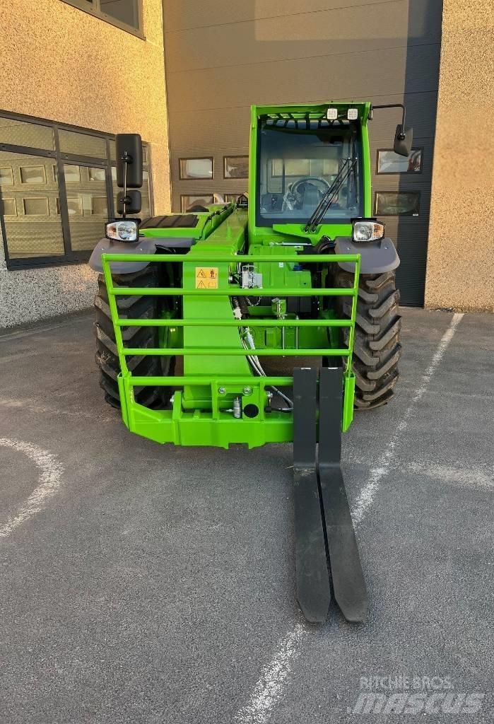 Merlo TF30.7 Сельскохозяйственные телескопические погрузчики