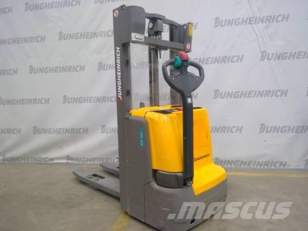 Jungheinrich EJC 112 Ручные штабелёры с электроподъёмом