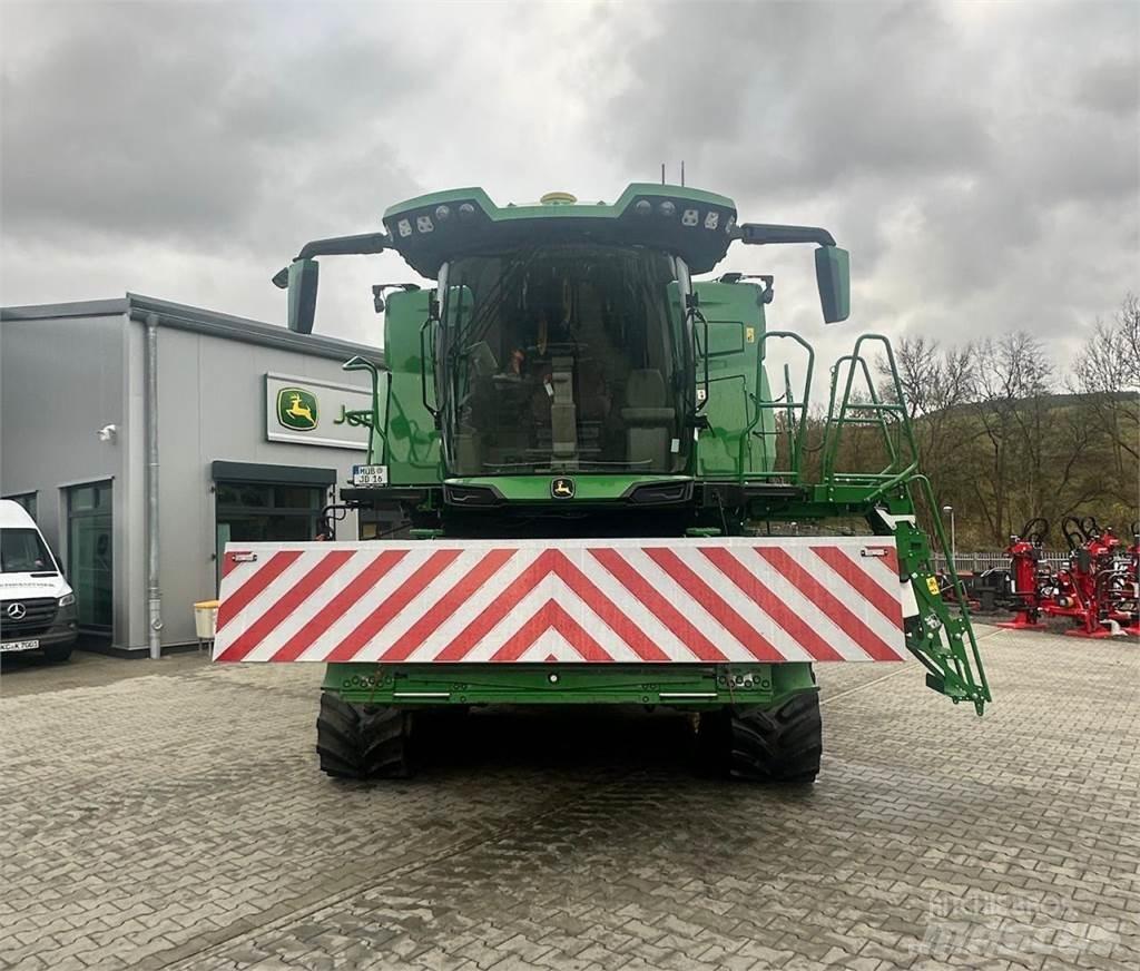 John Deere X9 - 1000 Зерноуборочные комбайны