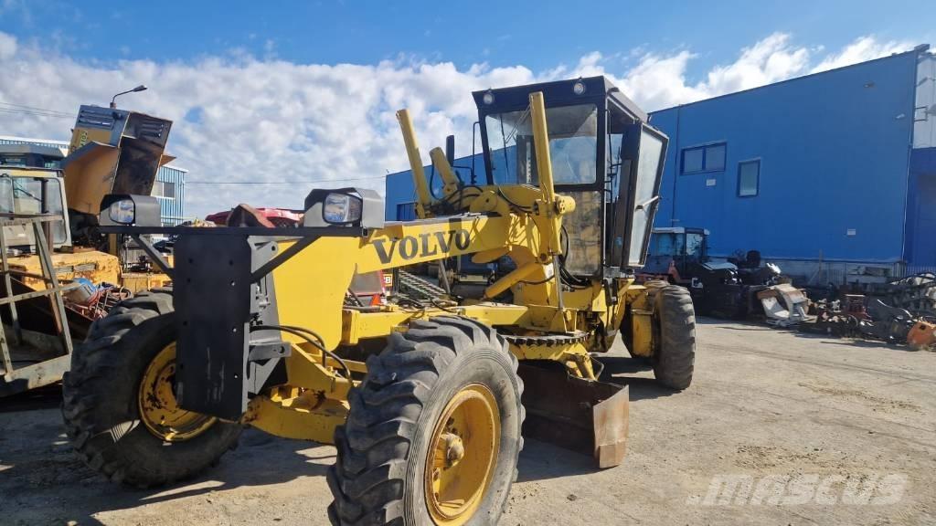 Volvo Champion 720 Грейдеры
