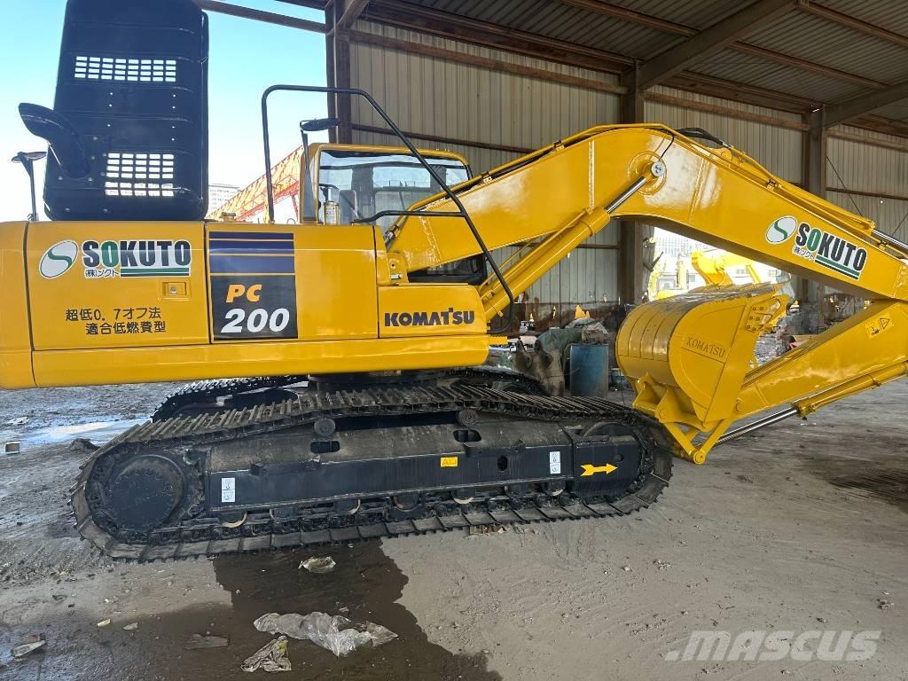 Komatsu PC 200-8 Малые экскаваторы 7т-12т