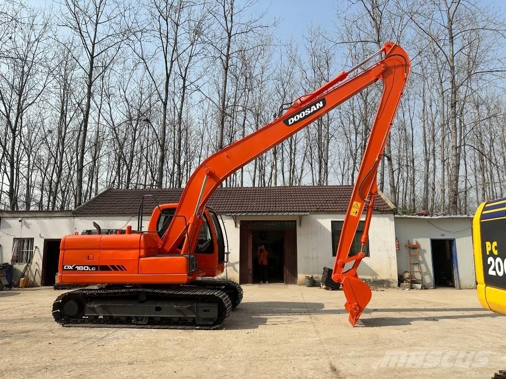 Doosan DX160LC Гусеничные экскаваторы