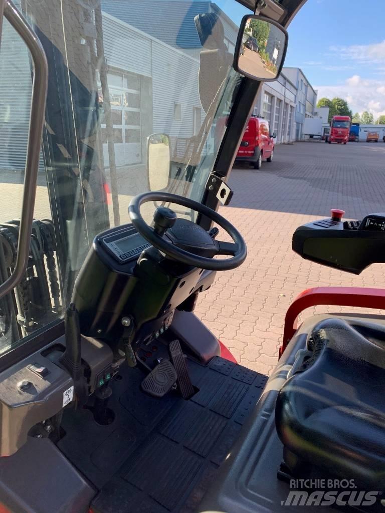 Manitou ME425C Электропогрузчики