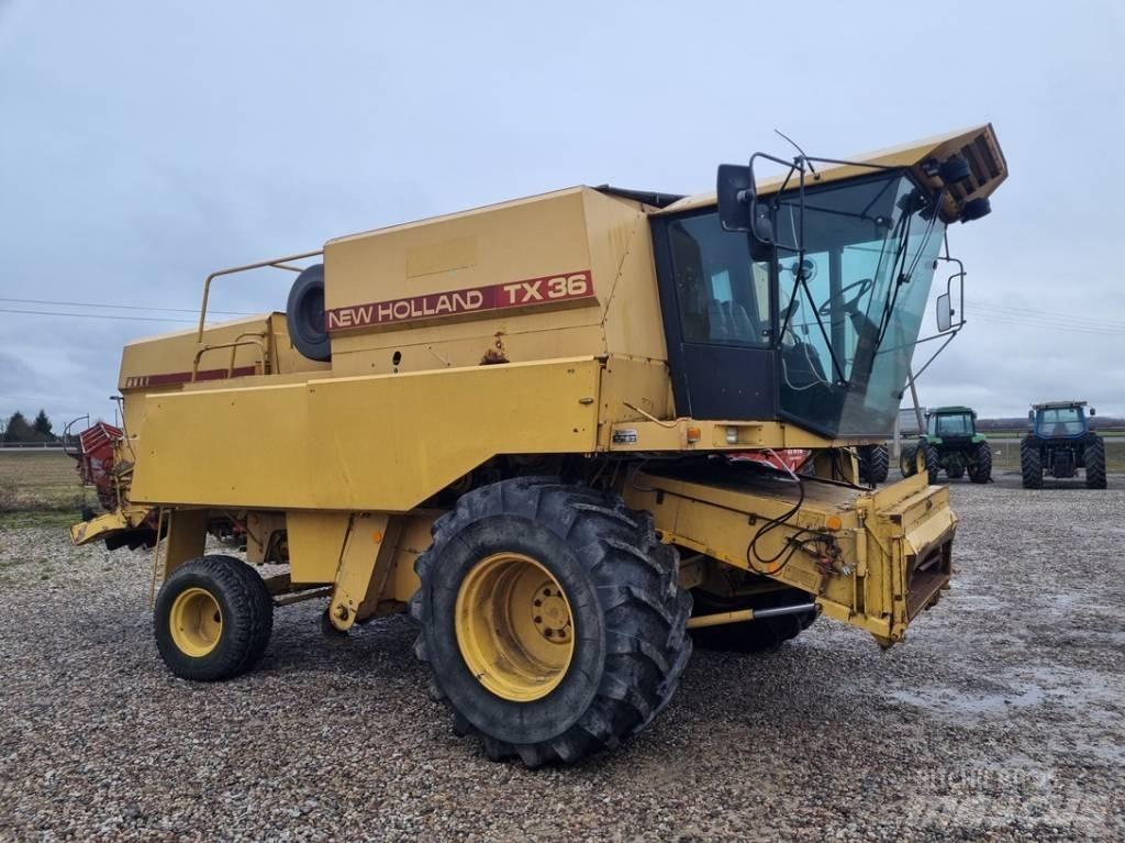 New Holland TX 36 Зерноуборочные комбайны