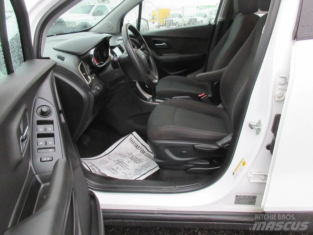 Chevrolet Trax Легковые автомобили