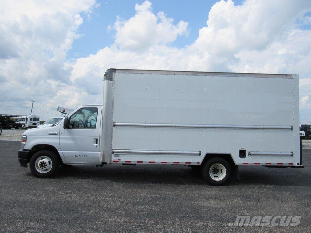 Ford E-350 Грузовики-Фургоны