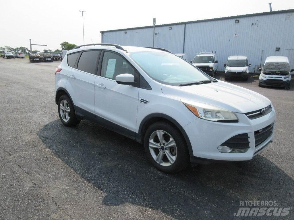 Ford Escape Легковые автомобили
