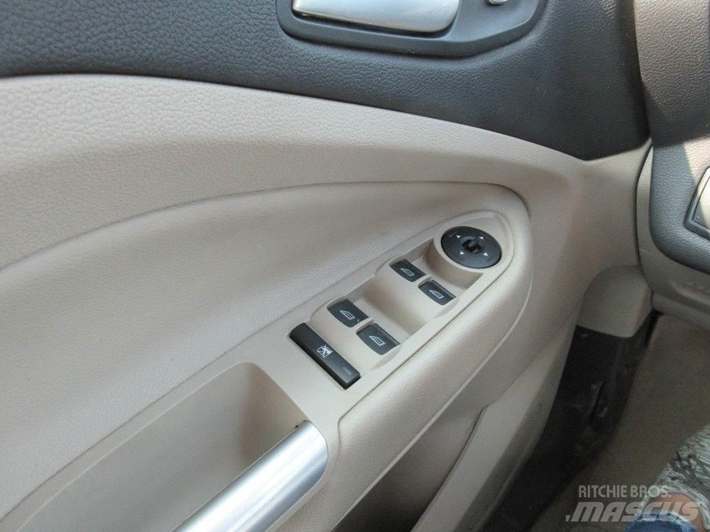 Ford Escape Легковые автомобили